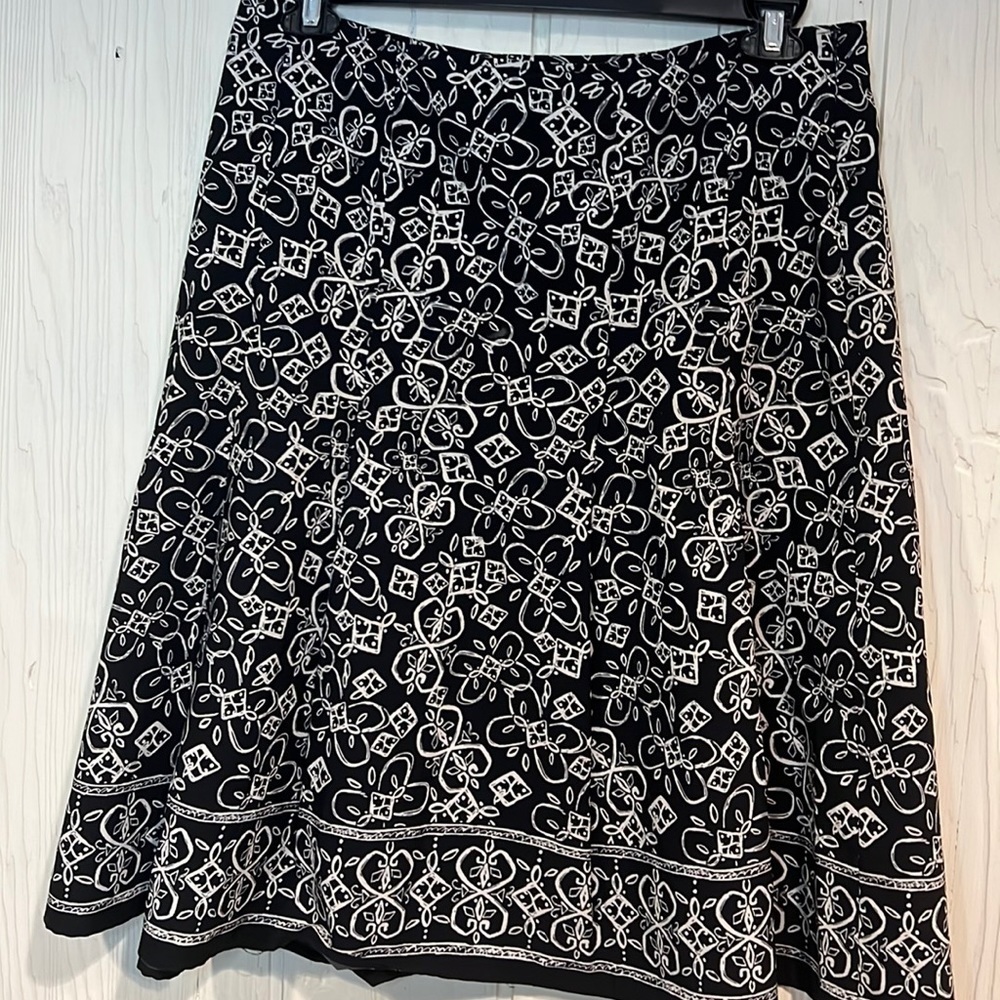 Christopher and Banks Skirt Size 12